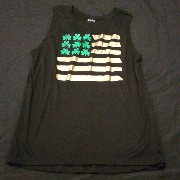Modern Lux Tops - 5|30☆|Modern Lux St. Patrick's day flag tank